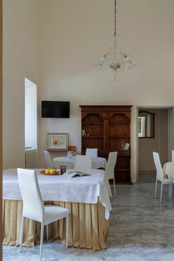 Hotel Posta Орвието Экстерьер фото